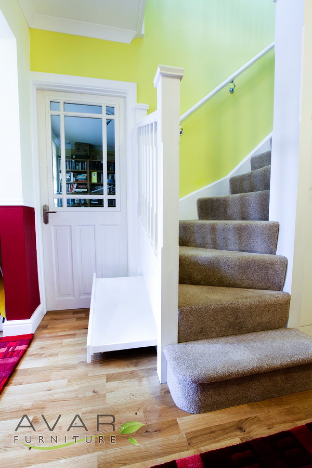 ƸӜƷ Under stairs storage ideas / Gallery 7 | North London, UK | Avar Furniture