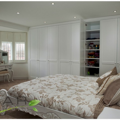 06 white gloss fitted wardrobes London