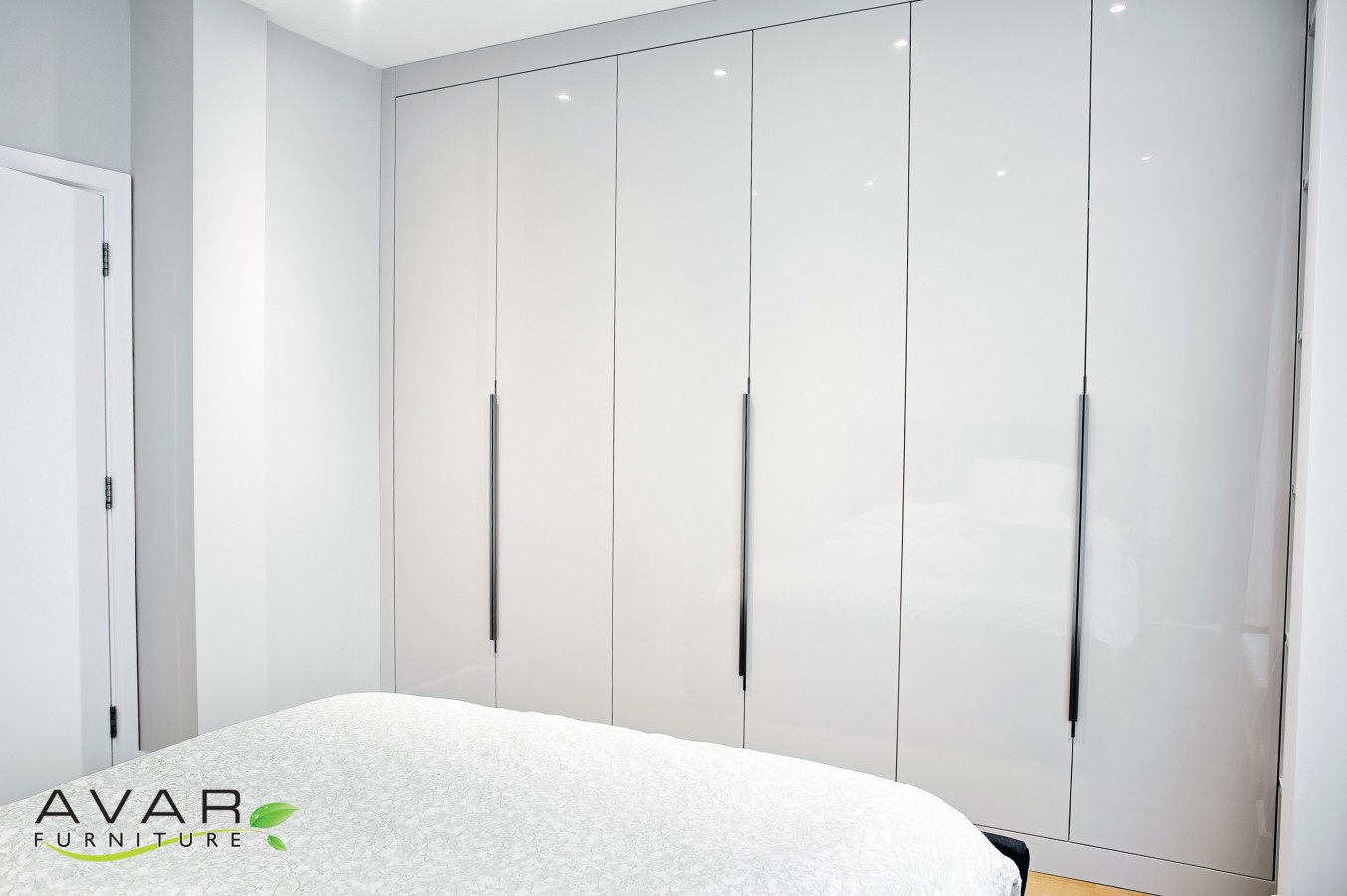 High gloss fitted wardrobes online
